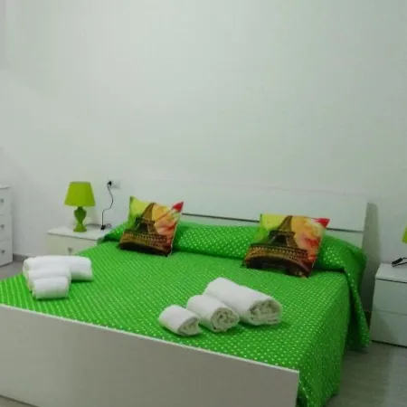 Locazione Turistica Casa Luna 2 *